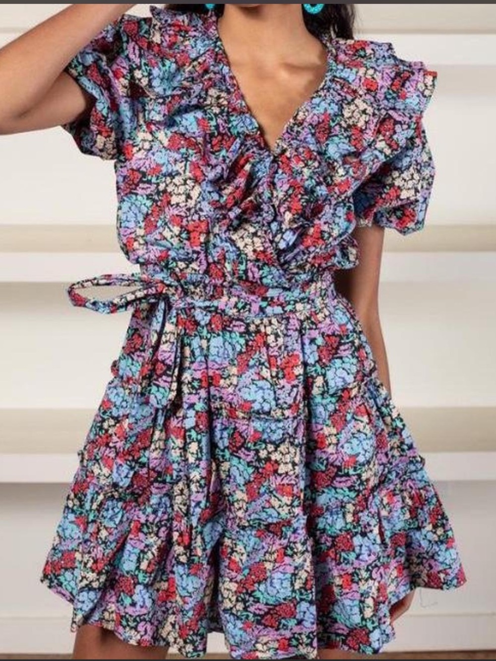 Karlie Hydrangea Floral V-Neck Poplin Mini Dress